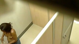 دختر ناز در کنار درب نونونوجوان ساده برای دانلود رایگان فیلم سکسی خارجی یک چیزی که بسرعت انجام با همسایه